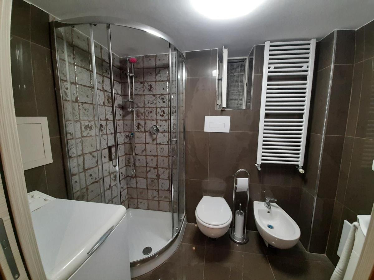A Casa E Annarell Apartment Napoli Bagian luar foto